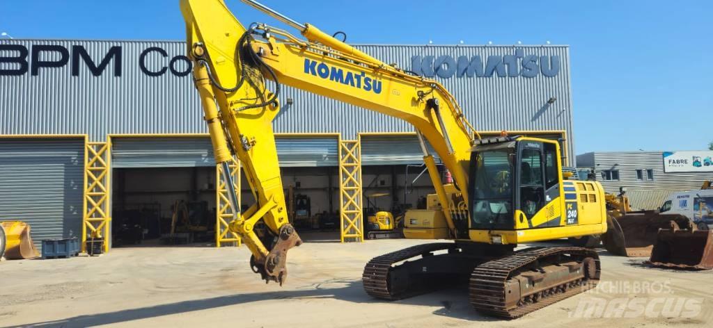 Komatsu PC240NLC-11 대형 굴삭기 29톤 이상