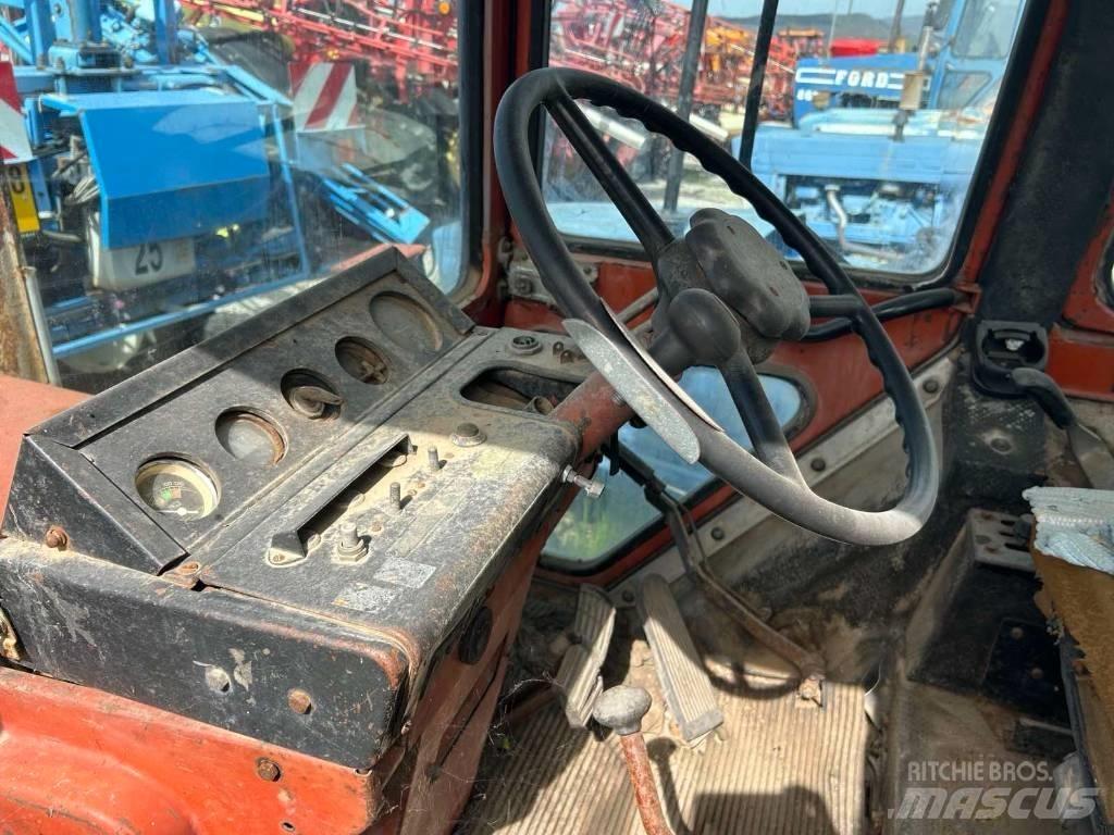 Belarus MTZ 560 트랙터