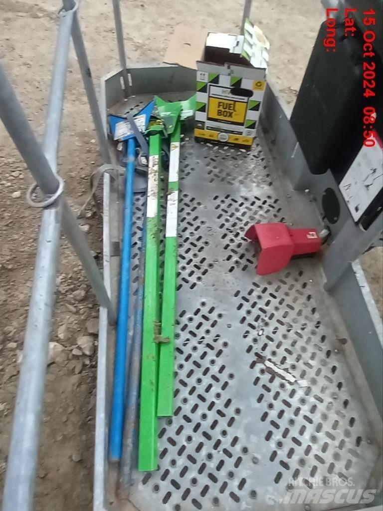 Manitou 160 ATJ 관절형 전동이동 리프트
