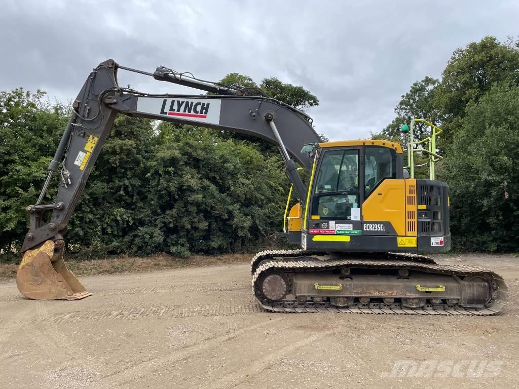 Volvo ECR 235 대형 굴삭기 29톤 이상