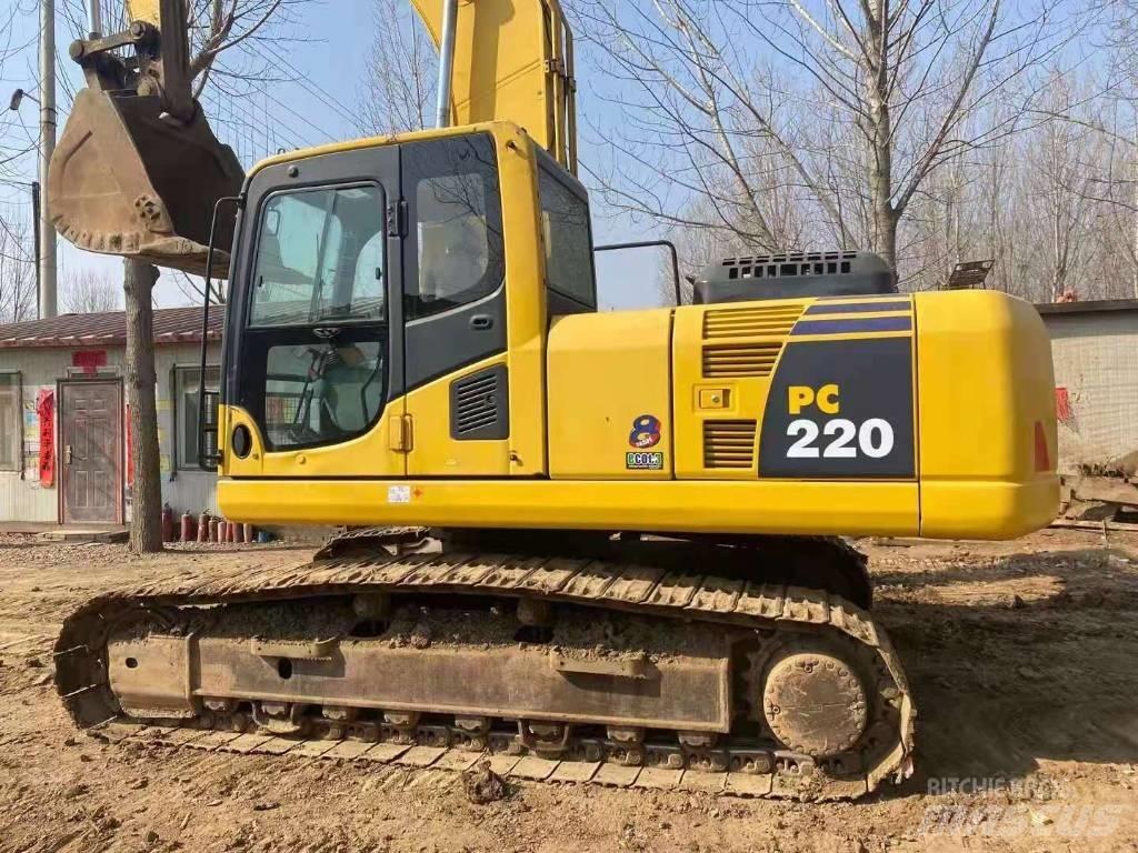 Komatsu pc220-8 대형 굴삭기 29톤 이상