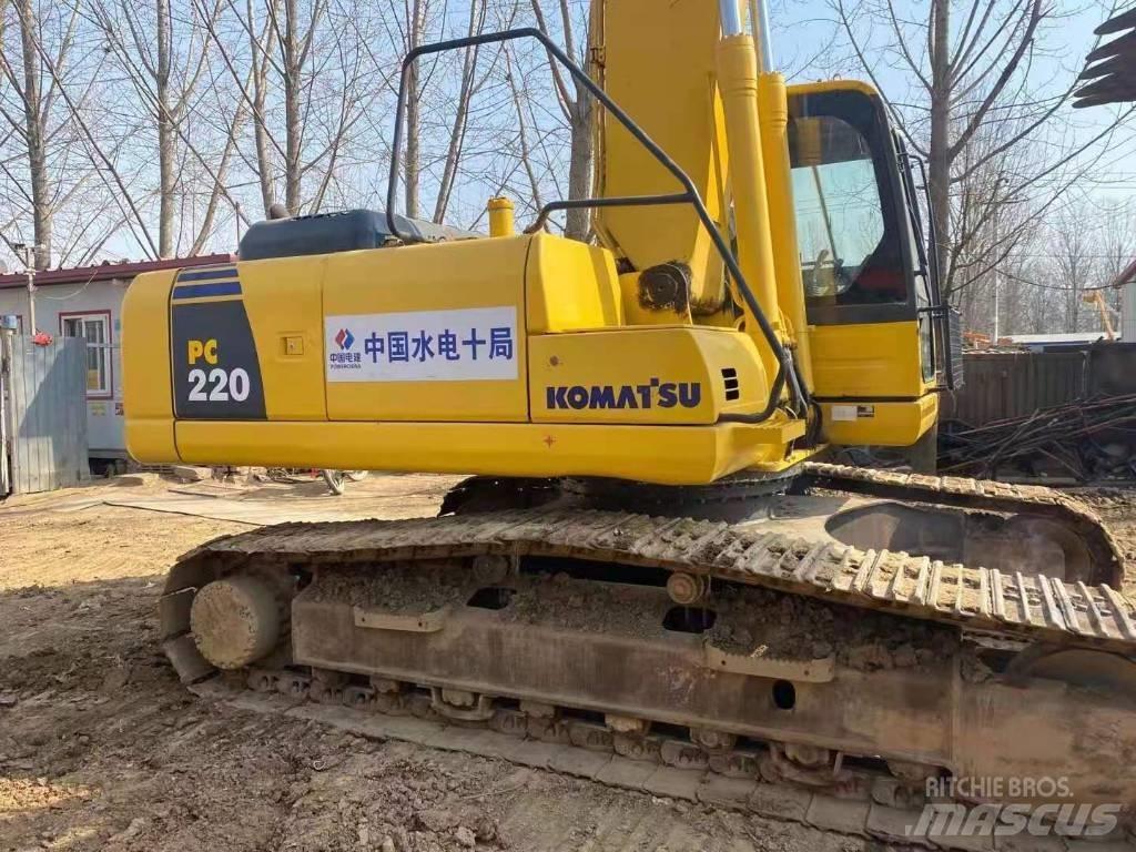 Komatsu pc220-8 대형 굴삭기 29톤 이상