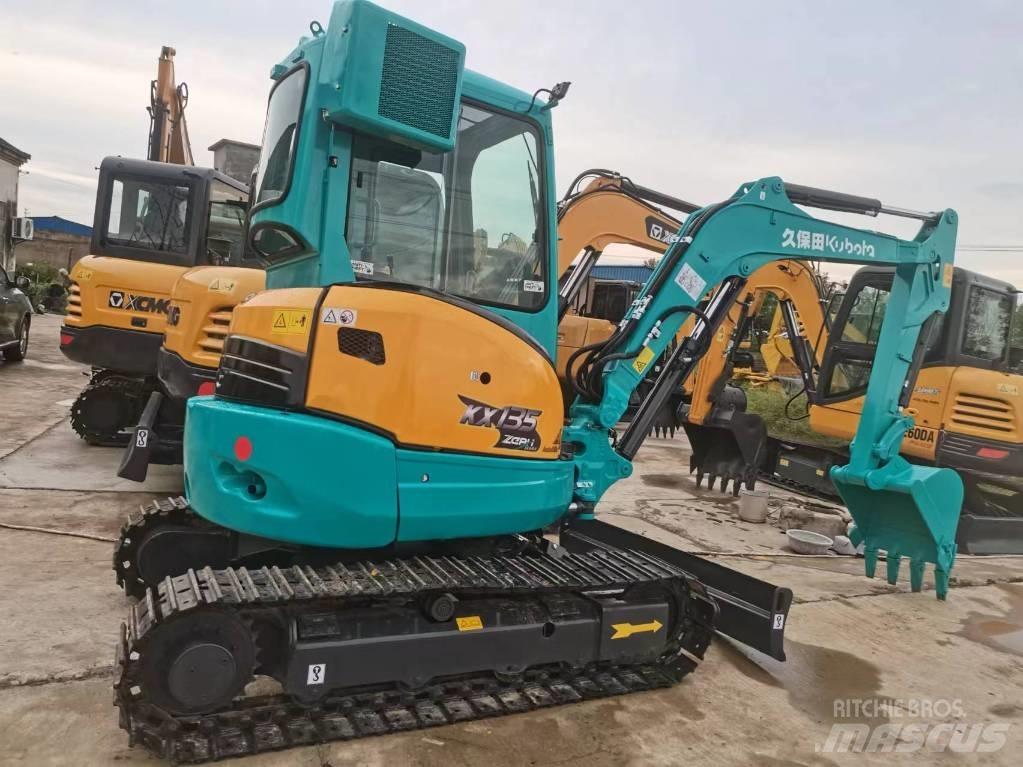 Kubota KX 135 대형 굴삭기 29톤 이상
