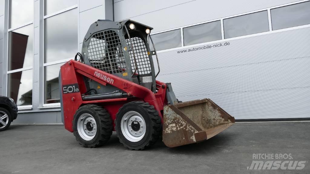 Neuson 501 S  스키드로더