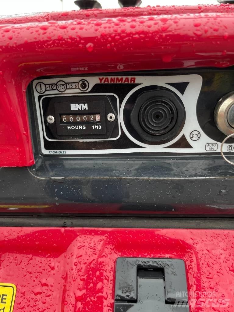 Yanmar C 08 건설현장 덤프트럭