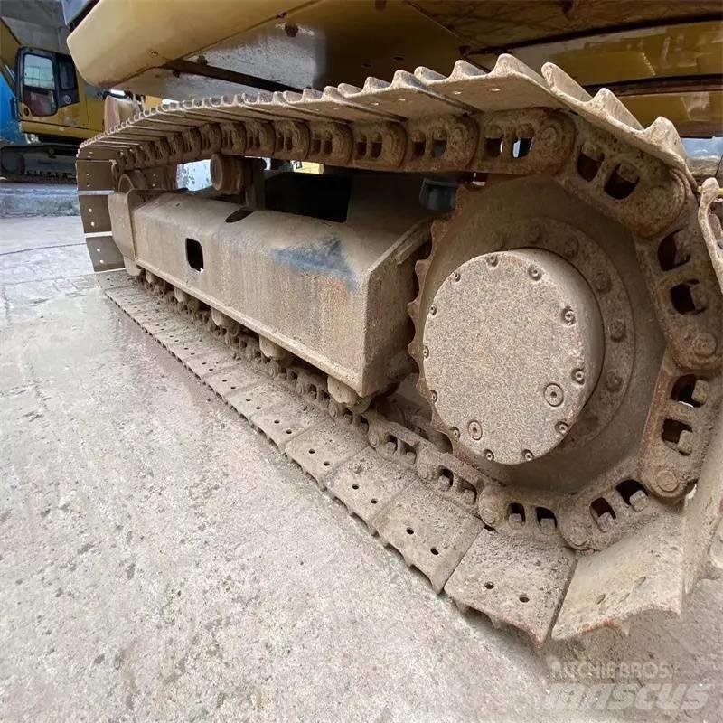 CAT 307 대형 굴삭기 29톤 이상