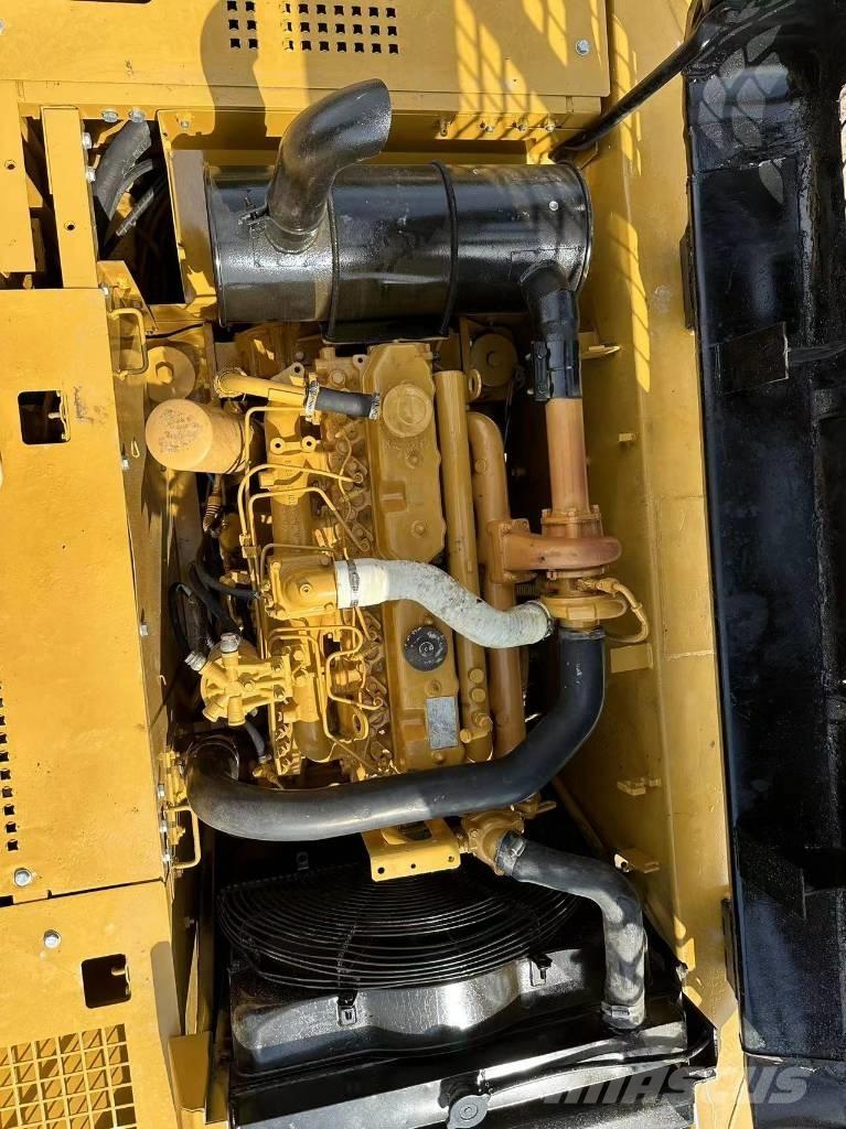 CAT 320 B 대형 굴삭기 29톤 이상