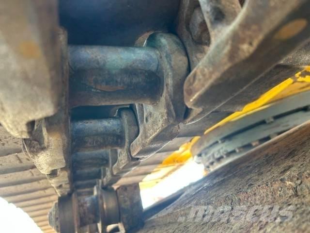Komatsu PC 210 MH-8 대형 굴삭기 29톤 이상
