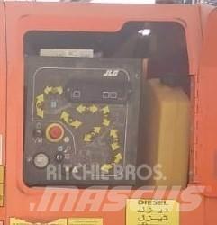 JLG 800AJ 관절형 전동이동 리프트