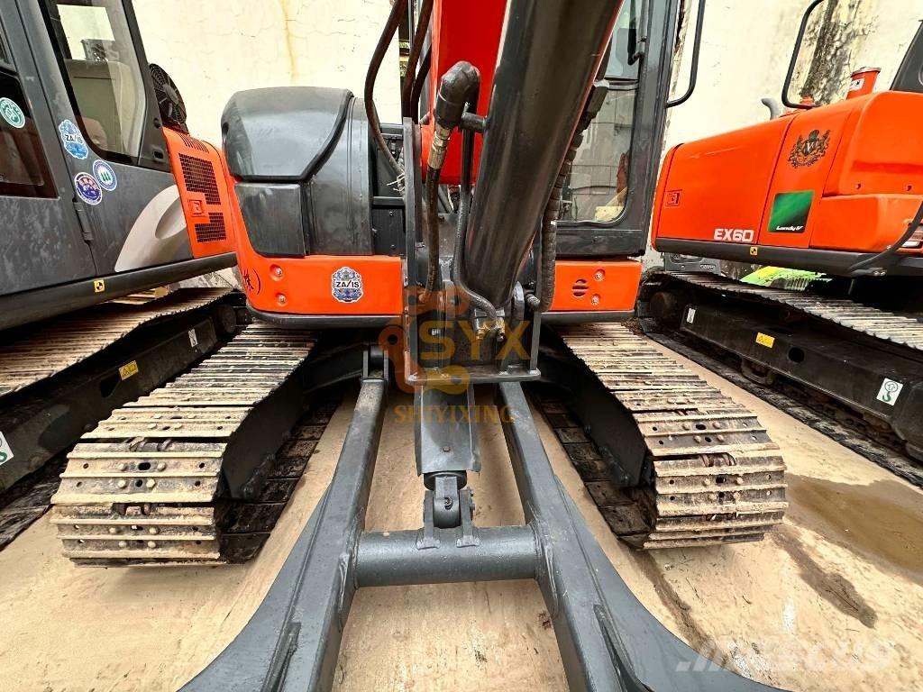 Hitachi ZX 68USR-5A 소형 굴삭기 7톤 미만