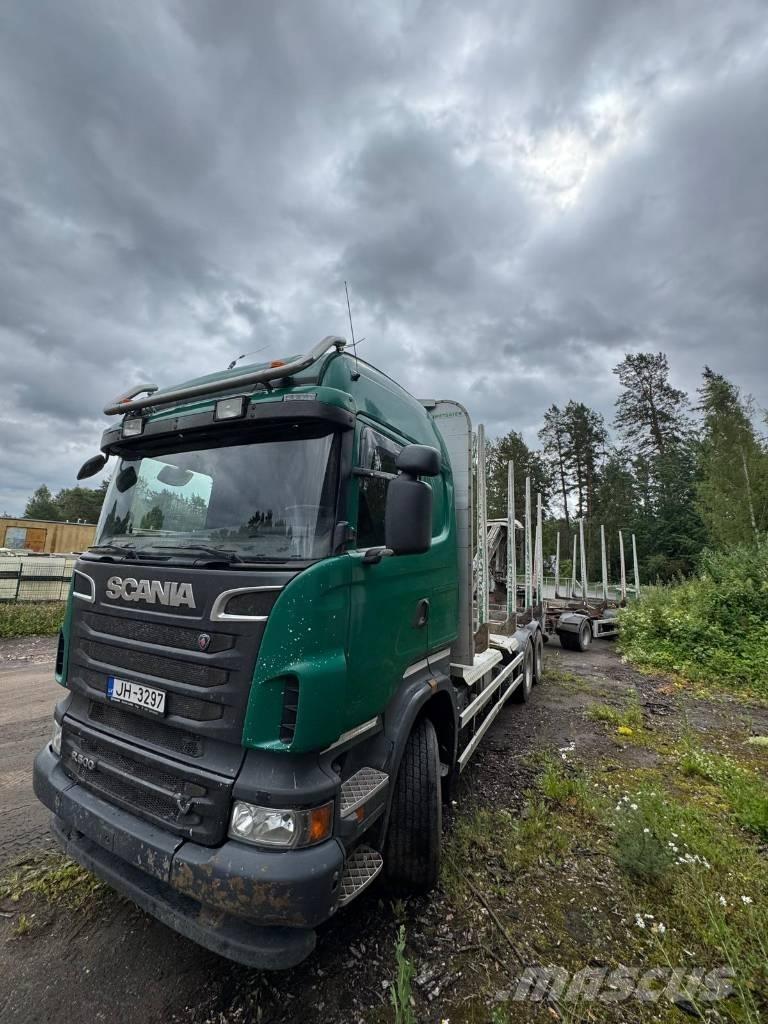 Scania R 500 목재 트럭