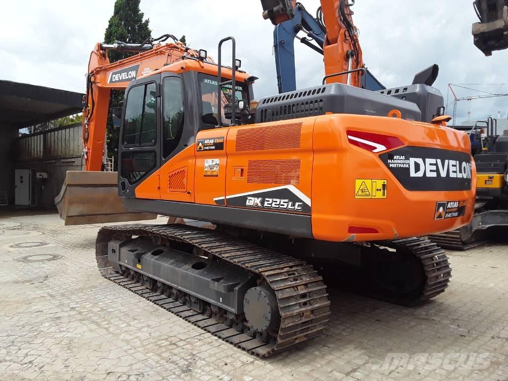 Doosan DX225LC-7 대형 굴삭기 29톤 이상