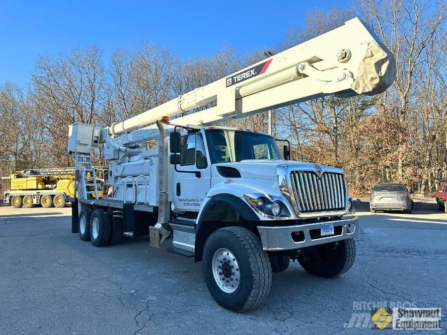 Terex RMX75-100 트럭 탑재 고소작업대