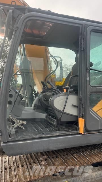CASE CX 130 D 대형 굴삭기 29톤 이상