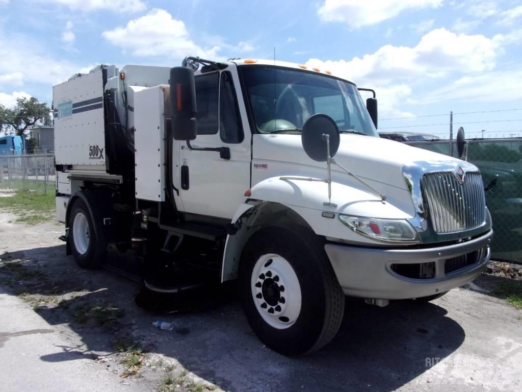 International 4300 청소 트럭