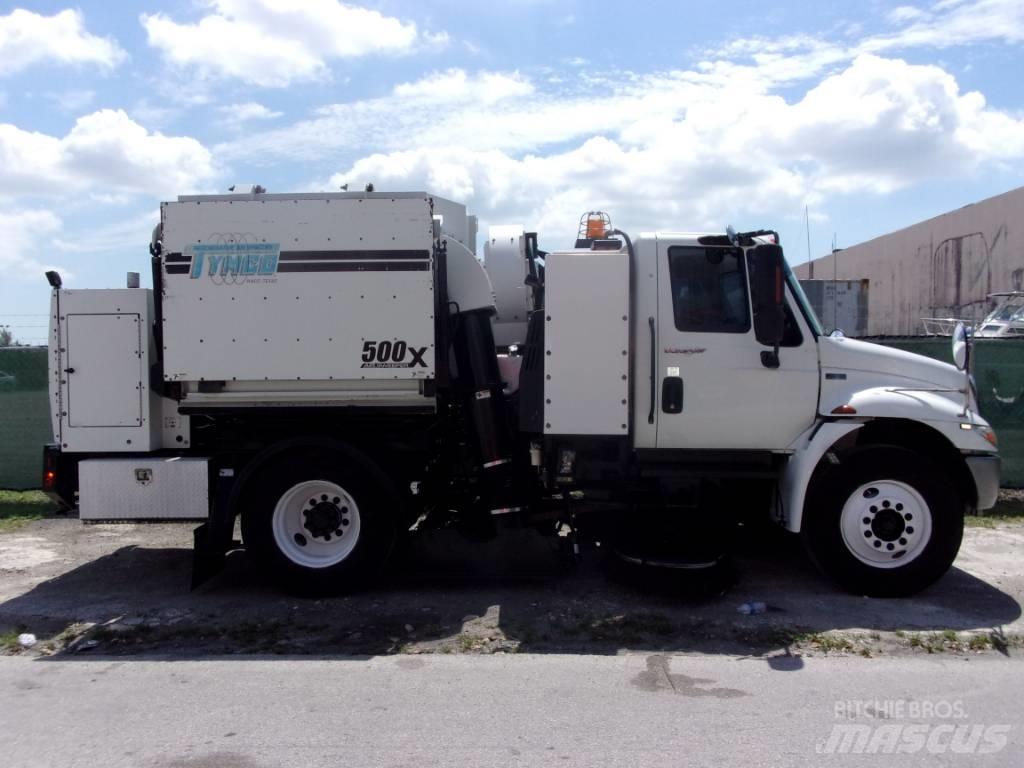 International 4300 청소 트럭