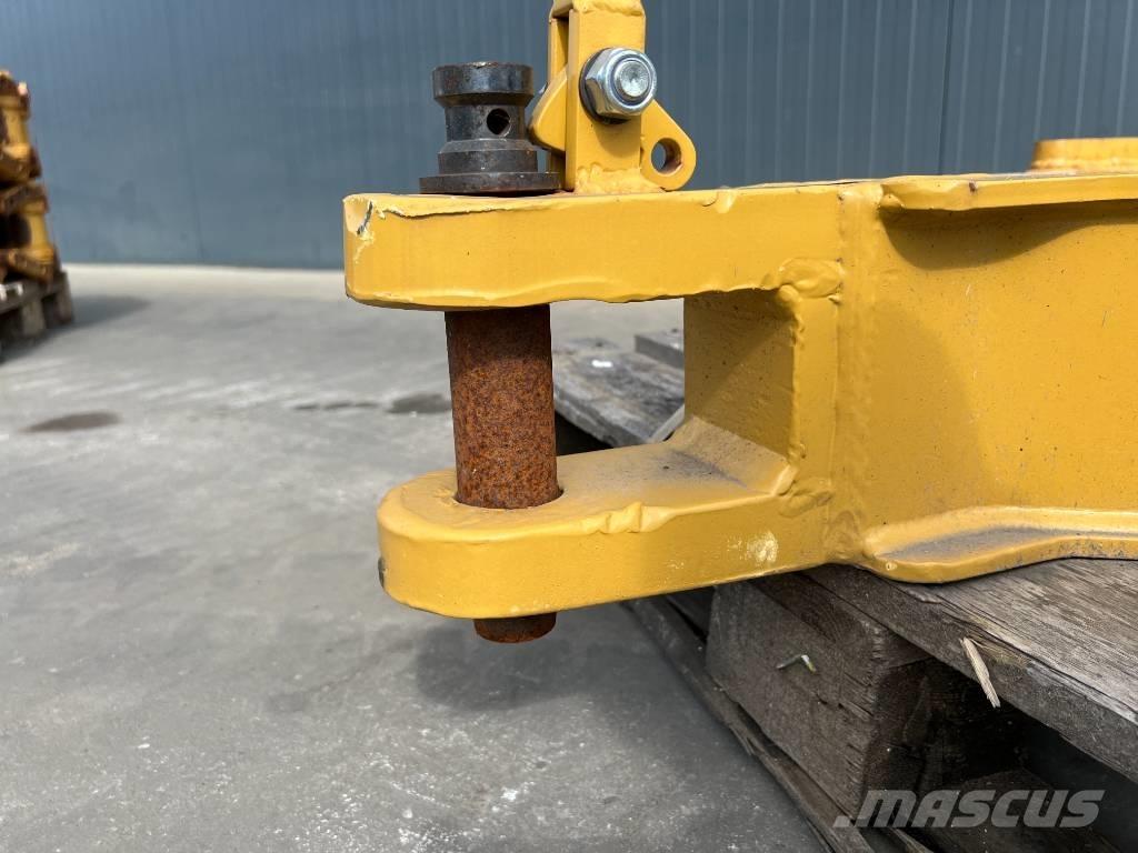 CAT D6R / D6T Zugmaul 기타 부품  