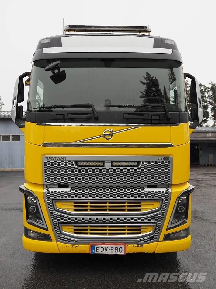 Volvo FH16 우드칩 트럭