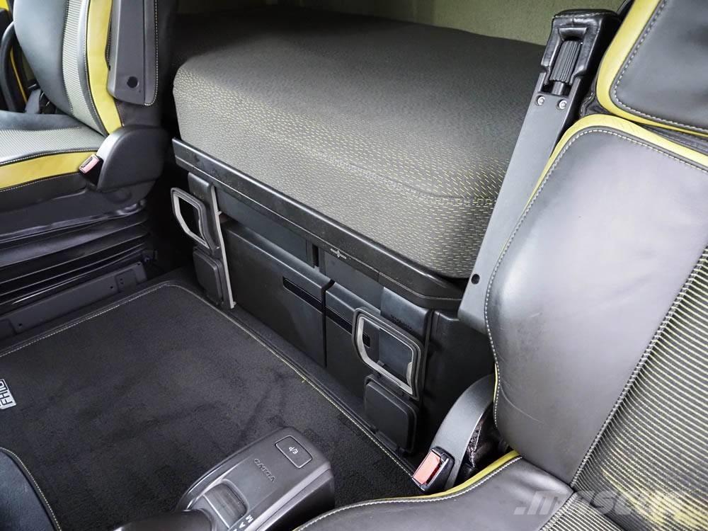 Volvo FH16 우드칩 트럭