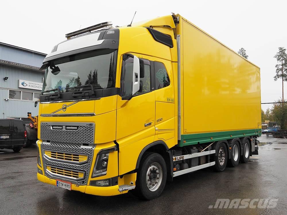 Volvo FH16 우드칩 트럭