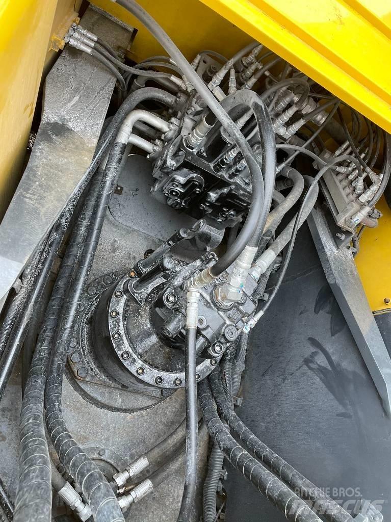 Kobelco SK 250 대형 굴삭기 29톤 이상