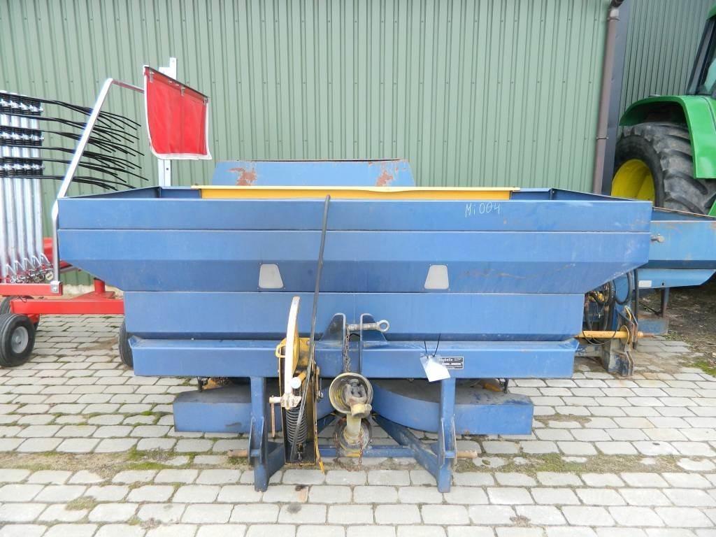 Bogballe DZ 1250 미네랄 살포기