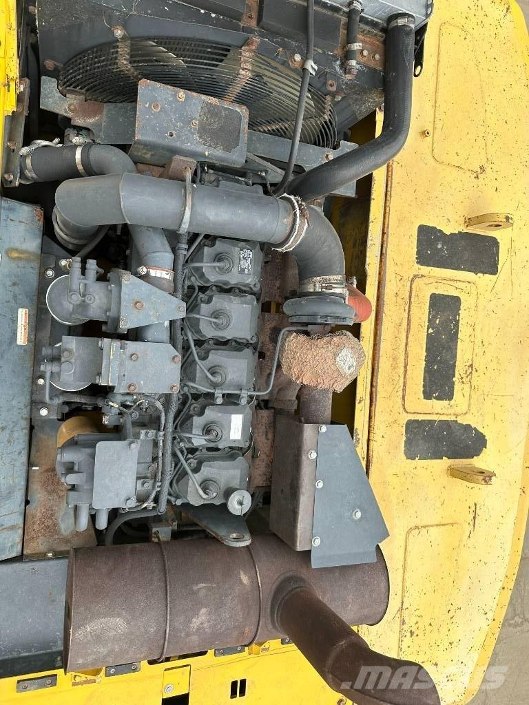 Komatsu PC 400-7 대형 굴삭기 29톤 이상