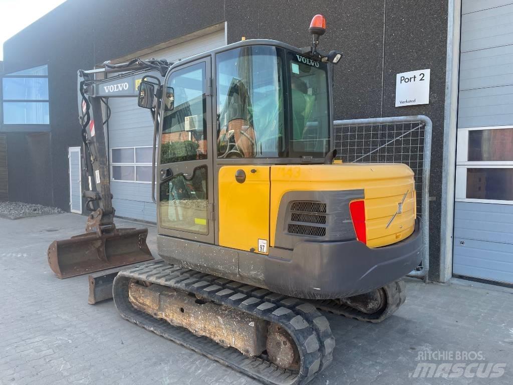 Volvo EC55C 소형 굴삭기 7톤 미만