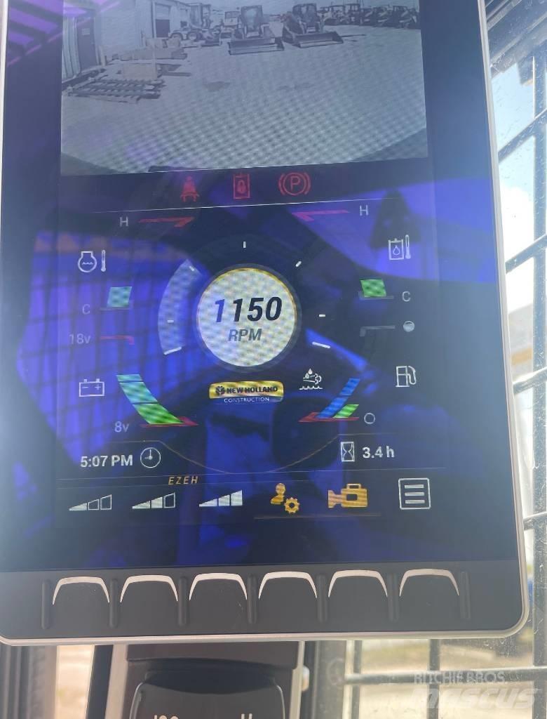 New Holland C345  스키드로더