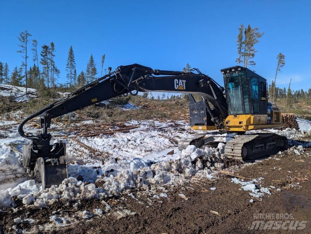 CAT 320 D FM 굴절식 크레인