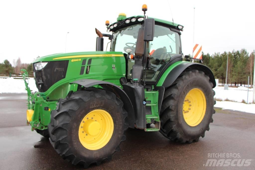 John Deere 6250 R 트랙터