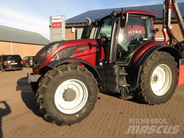 Valtra T174 VERSU 트랙터