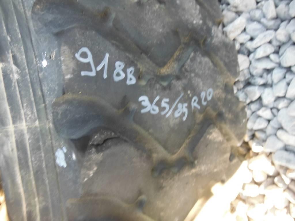 Michelin 365/85R20 타이어, 휠 및 림