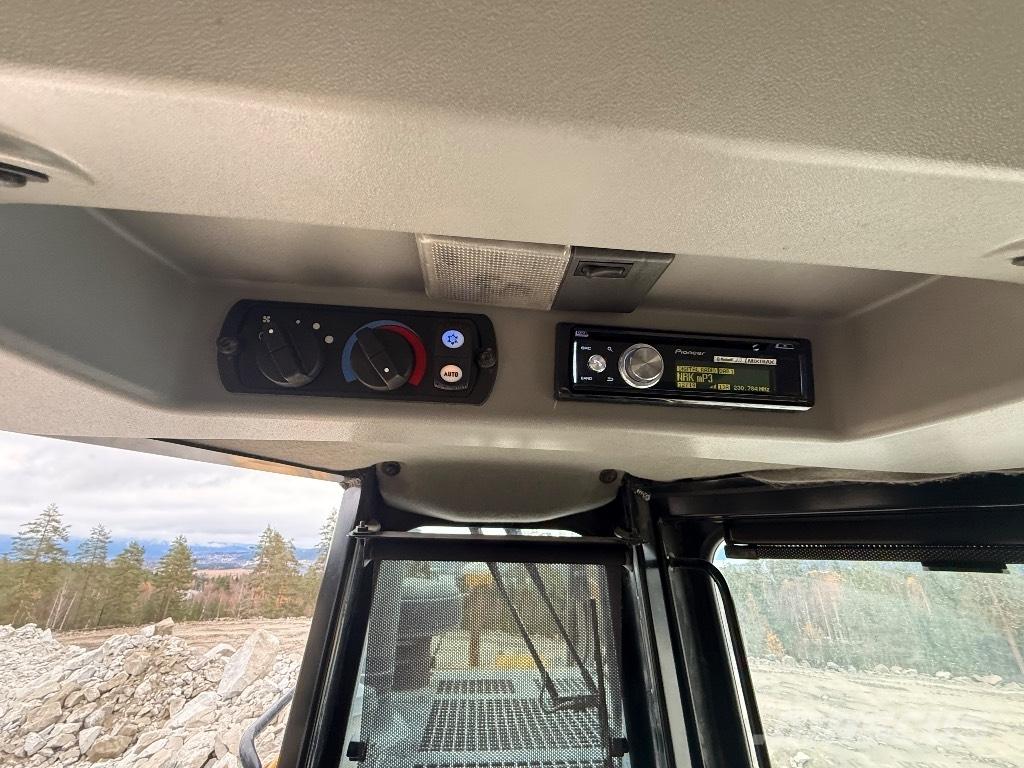 CAT D 8 T 크롤러 도저