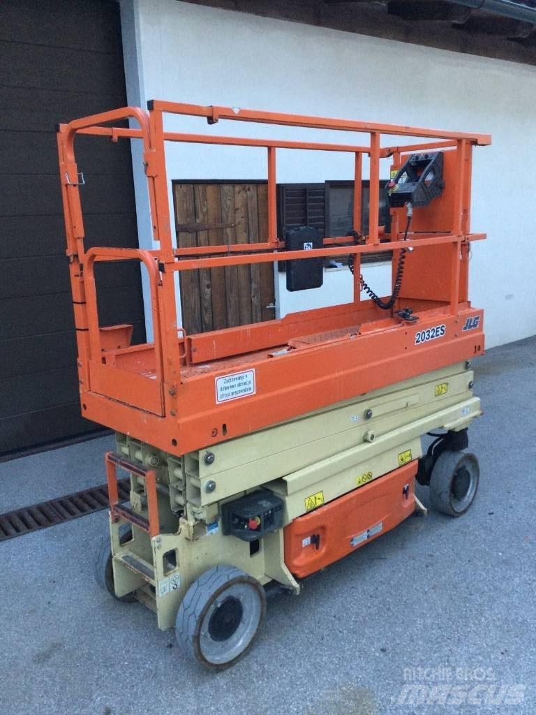 JLG 2032 ES 가위형 리프트