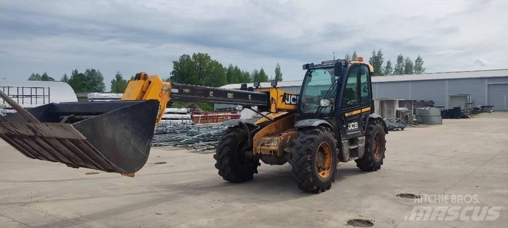 JCB 532-70AGS 다목적 로더