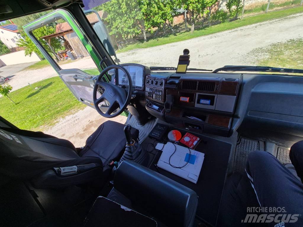 MAN 33.483 FDAC 목재 트럭