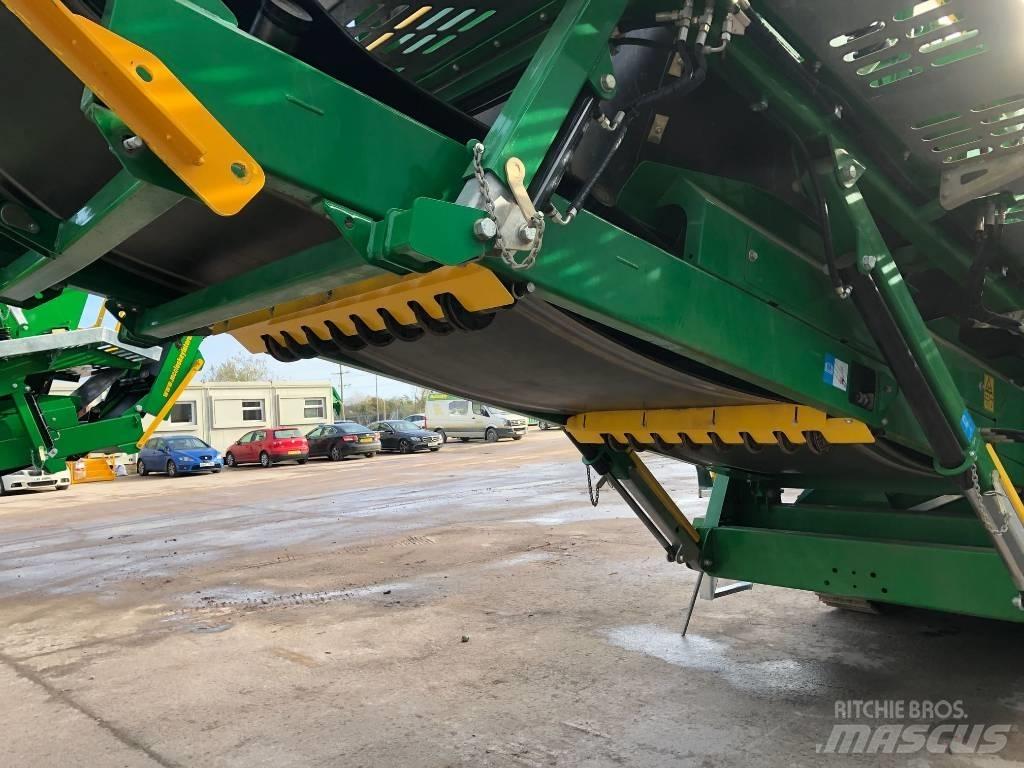 McCloskey S110 이동식 선별기