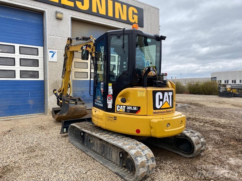 CAT 305.5 E CR 소형 굴삭기 7톤 미만