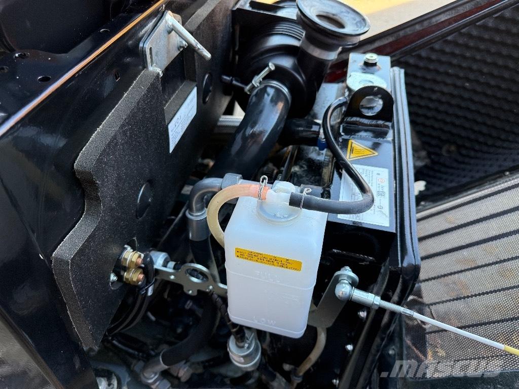 GiANT G 1500 X-tra 미니 로더