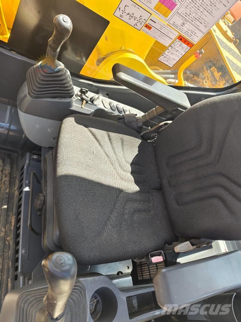 Komatsu pc240lc-7 대형 굴삭기 29톤 이상