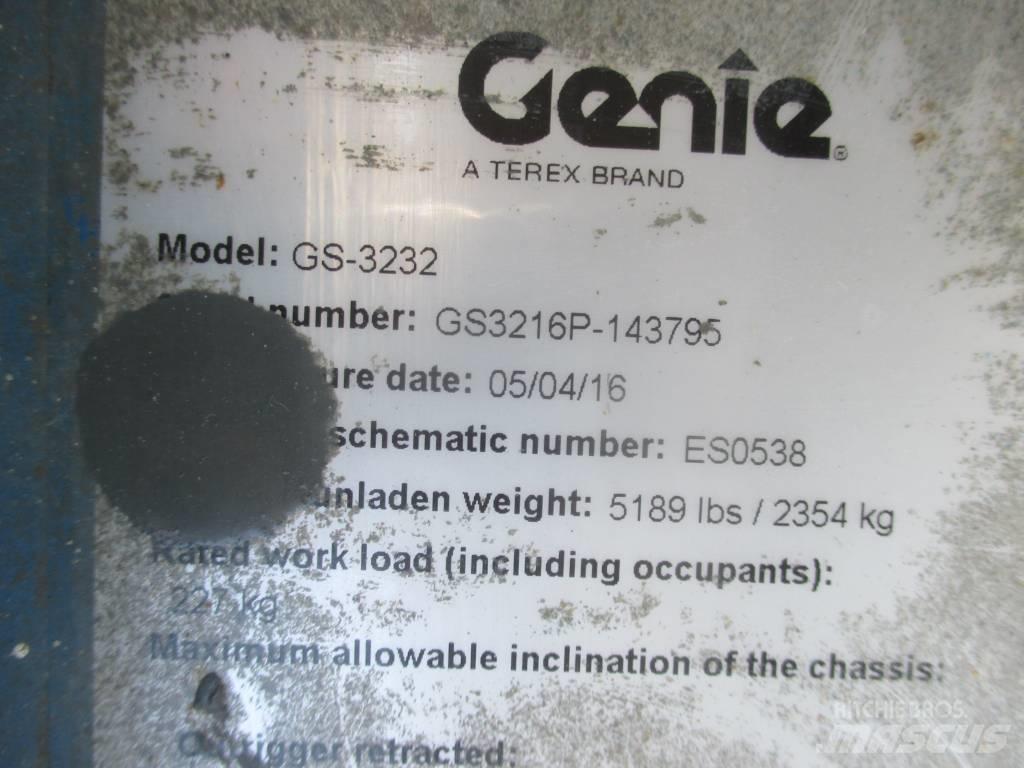 Genie GS 3232 가위형 리프트