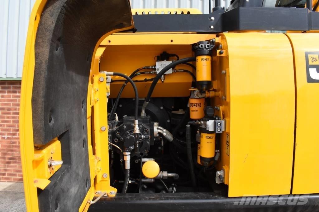 JCB JS 131 LC 대형 굴삭기 29톤 이상