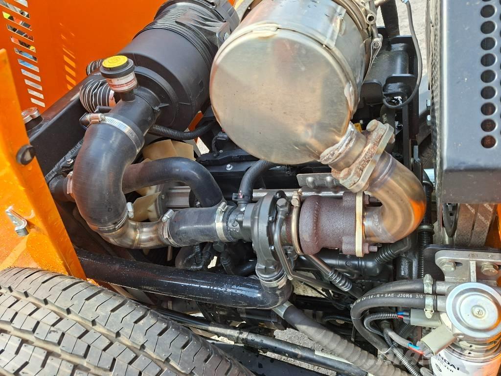 Forst ST6D 톱밥제조기