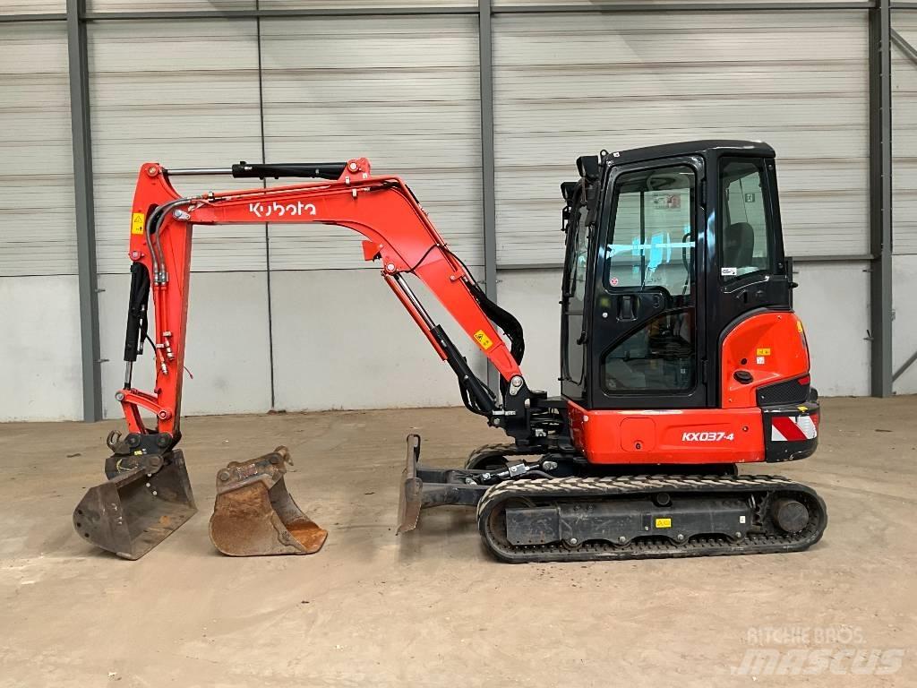 Kubota KX 037-4 소형 굴삭기 7톤 미만