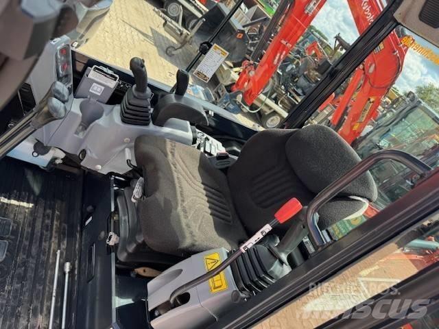 Kubota KX 027-4 소형 굴삭기 7톤 미만