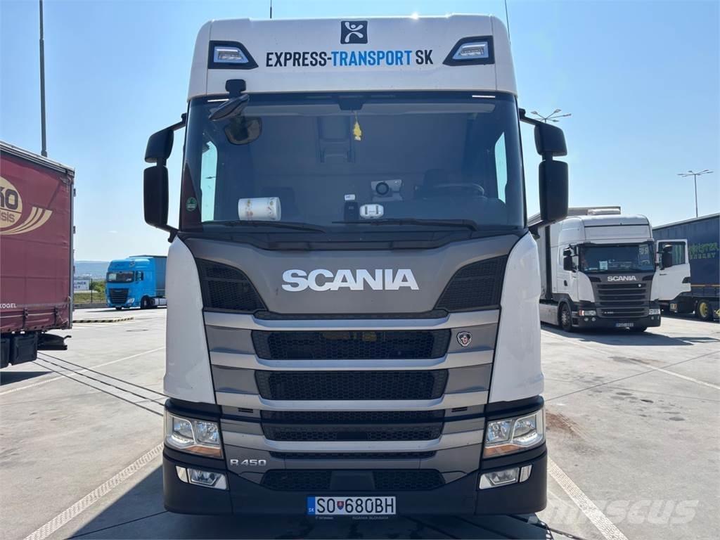 Scania R450 트랙터 유닛