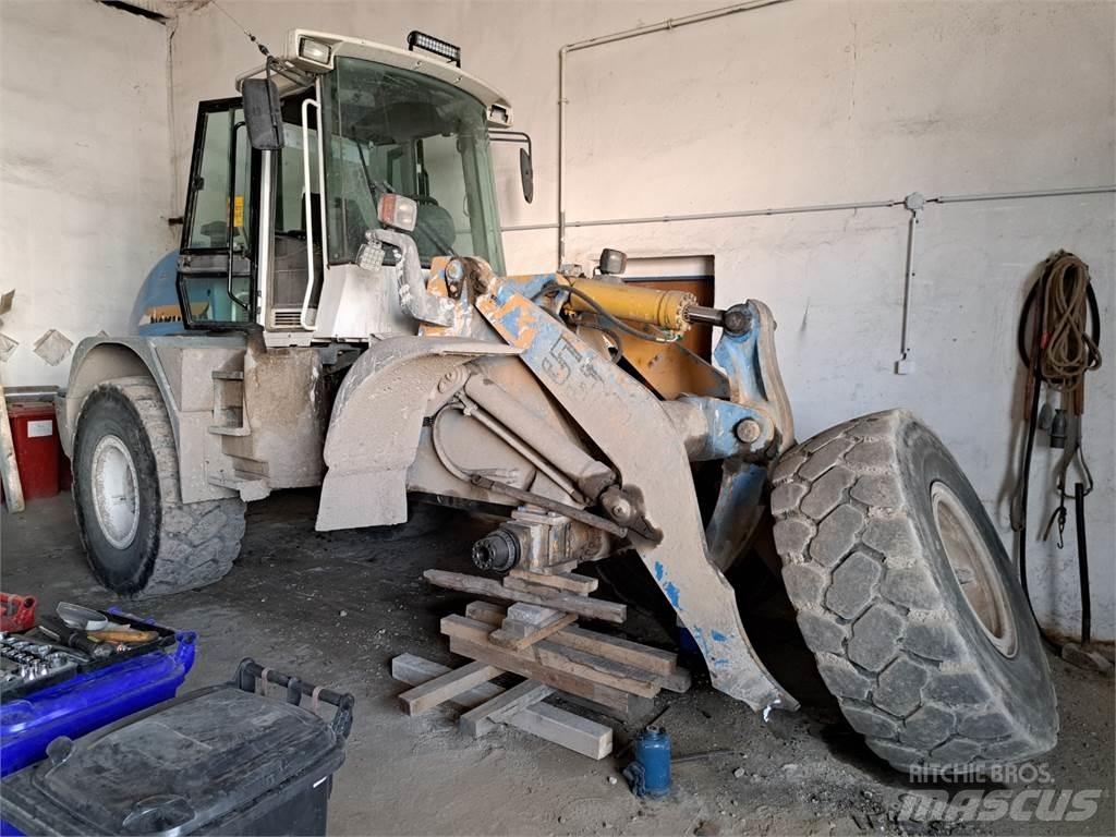 Liebherr L 538 4X4 건설 장비 - 기타