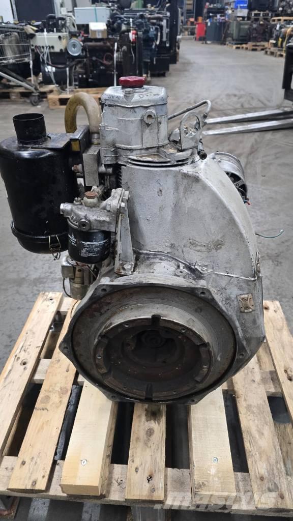 Deutz F1L210D 엔진