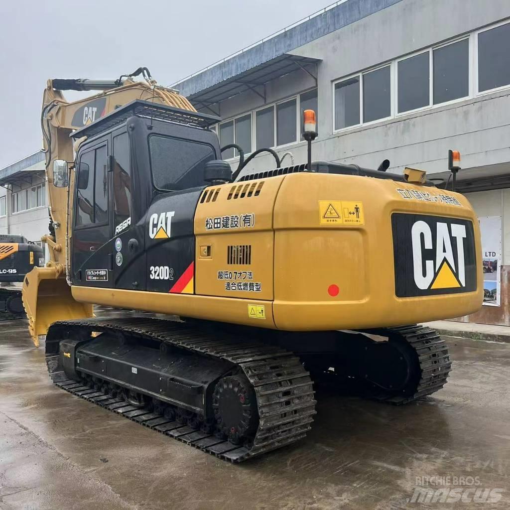 CAT 320D2 중형굴삭기 7톤-28톤